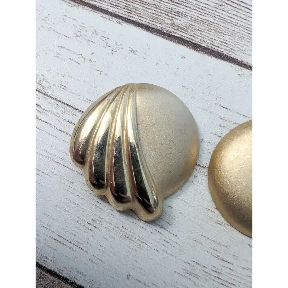 Vintage Clip On Earrings - Gold Tone Fancy Design - Short Clips